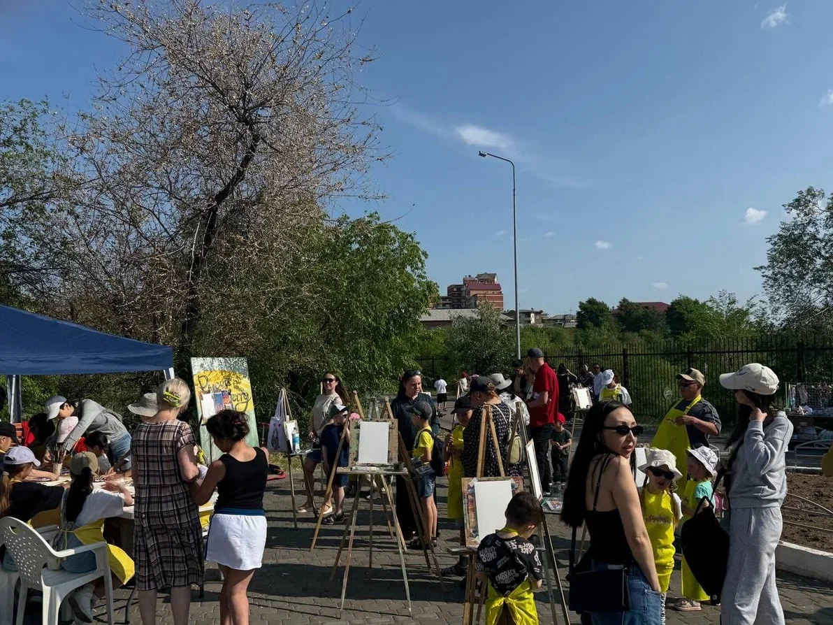 Праздничные программы в парках Улан-Удэ